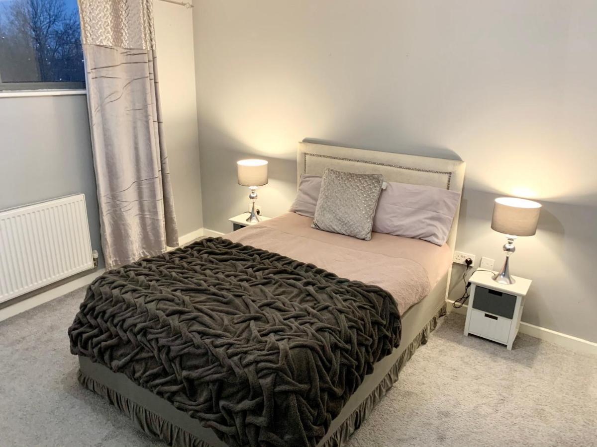 Stylish Close To Bridge Londres